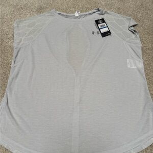 Under Armour Women's Light Gray Cap Short Sleeve Running Tee